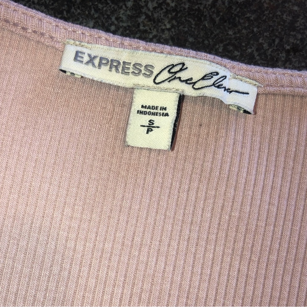Express pale blush plunge top - Picture 3 of 5